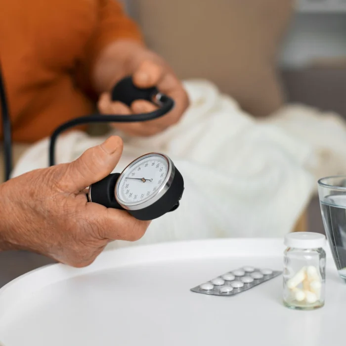 how does alcohol affect blood pressure